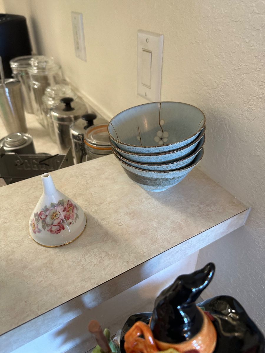 Kintsugi & Floral Ceramic Bowls with Decorative Funnel