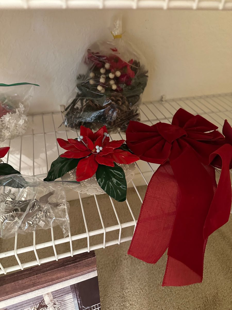Christmas Decor Crafting Assortment