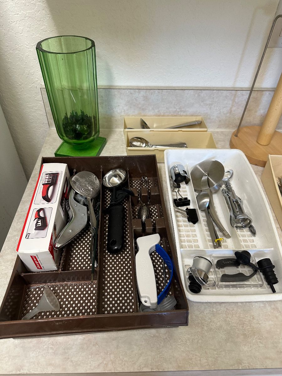 Kitchen Gadget Assortment