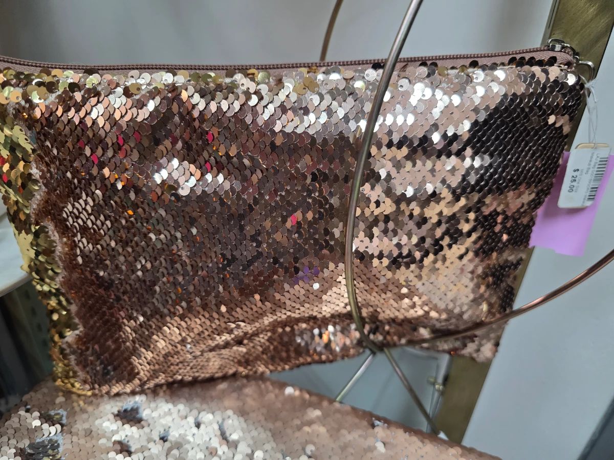 Amazing Eatate Collection Brought to Plano Warehouse