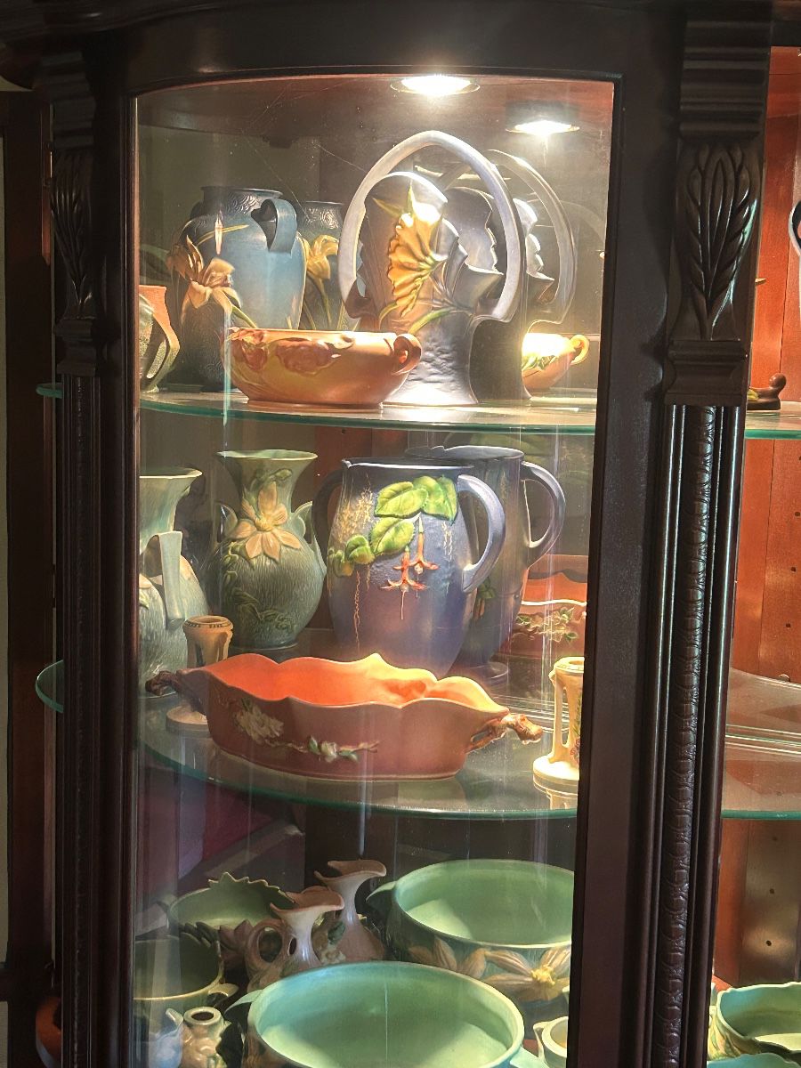 Treasure Hunter’s Estate Sale – Vintage Furniture, China, Pottery & More!