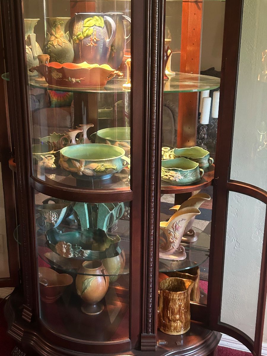 Treasure Hunter’s Estate Sale – Vintage Furniture, China, Pottery & More!