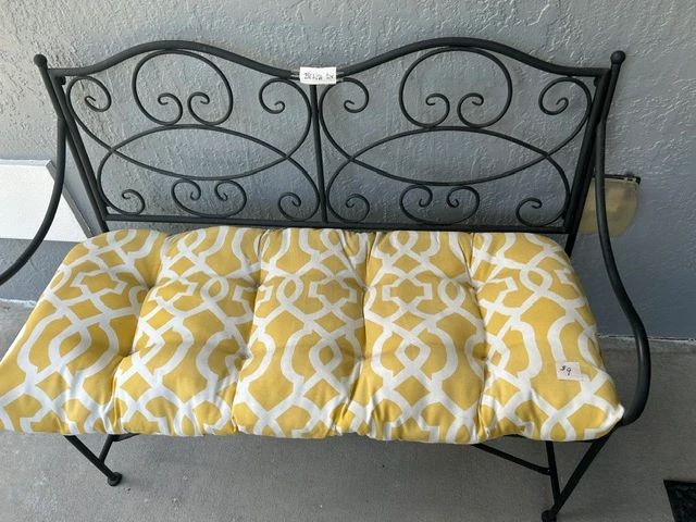 Largo Full House Estate Sale