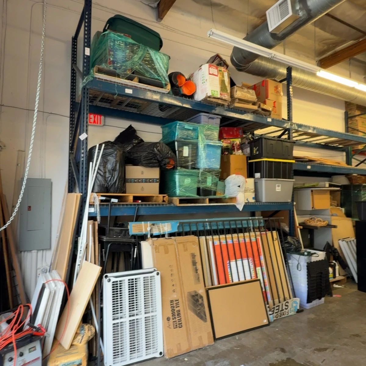 Yorba Linda Estate Sale by SoCal Home Clear Outs