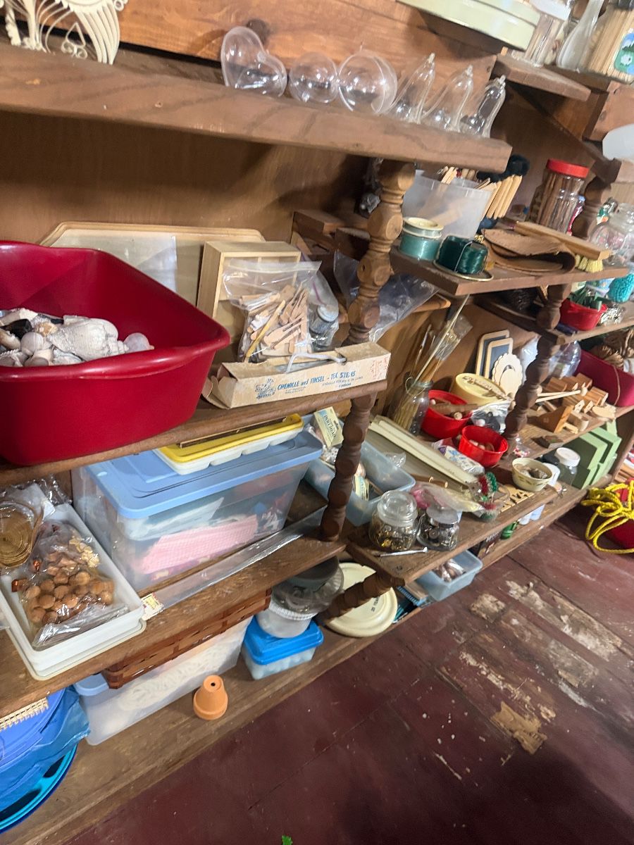V Patton Plant City Hoarder Home with Everything you can think of MCM, Collectible Liquidation