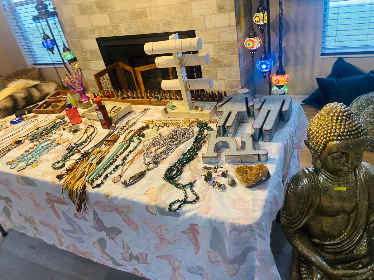 Boho Buddha & Cloths Galore in Deltona
