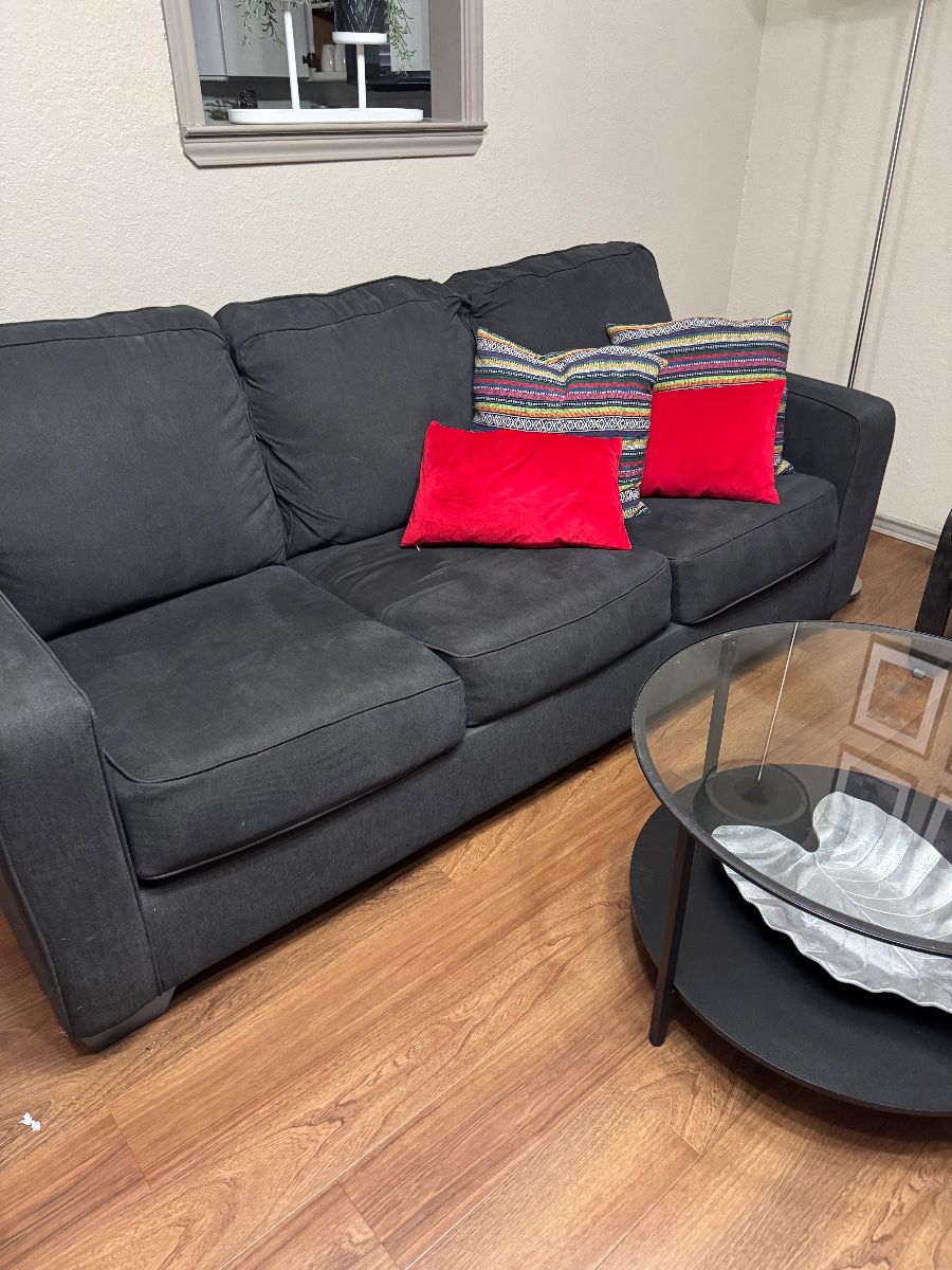 "Bits and Pieces" in Euless -More Pictures Coming Soon!