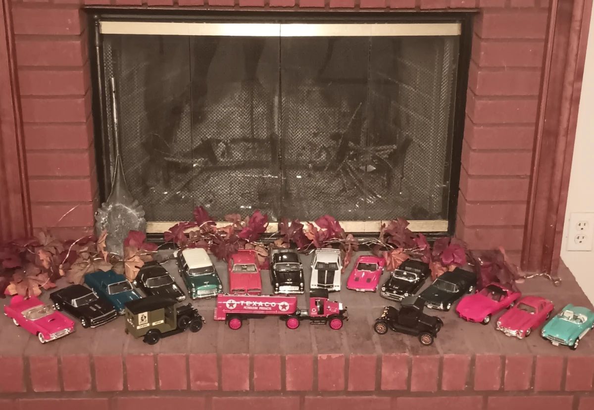 Marianna Estate Sale
