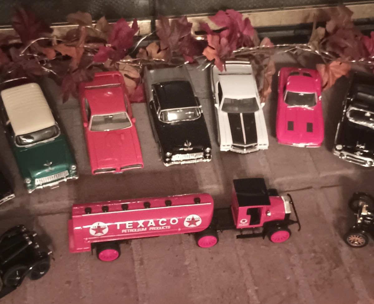 Marianna Estate Sale