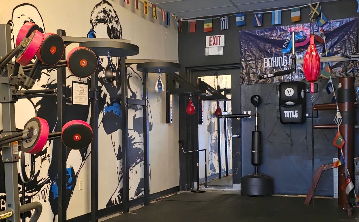 SARA'S ESTATE SALE liquidation of COMMERCIAL GYM