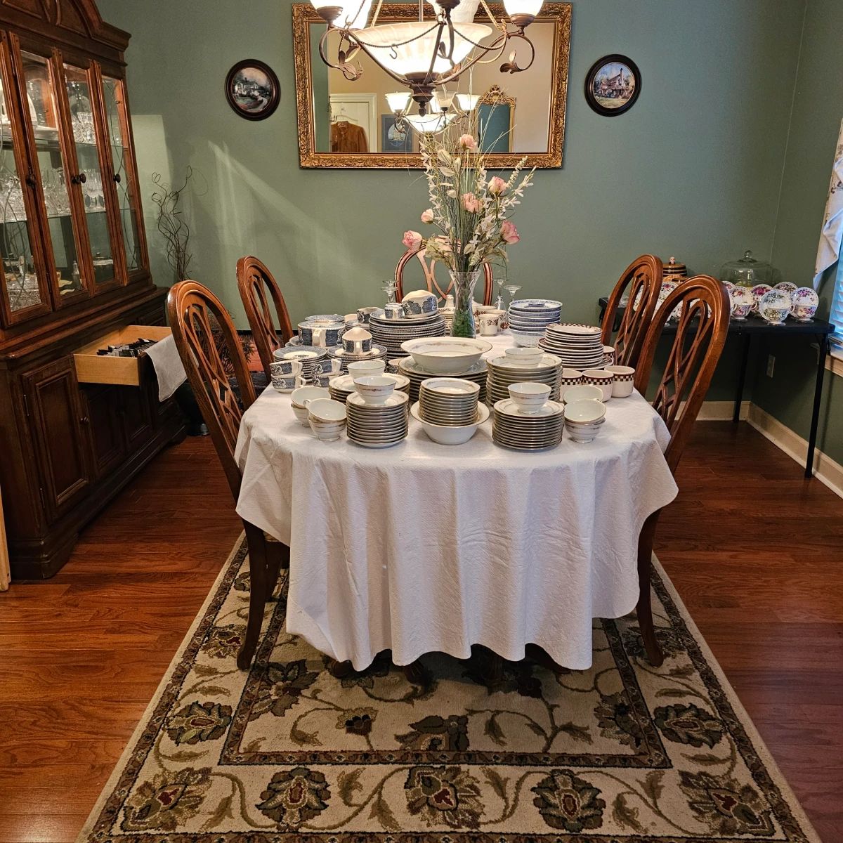 Fantastic Collections!! Niceville Estate Sale