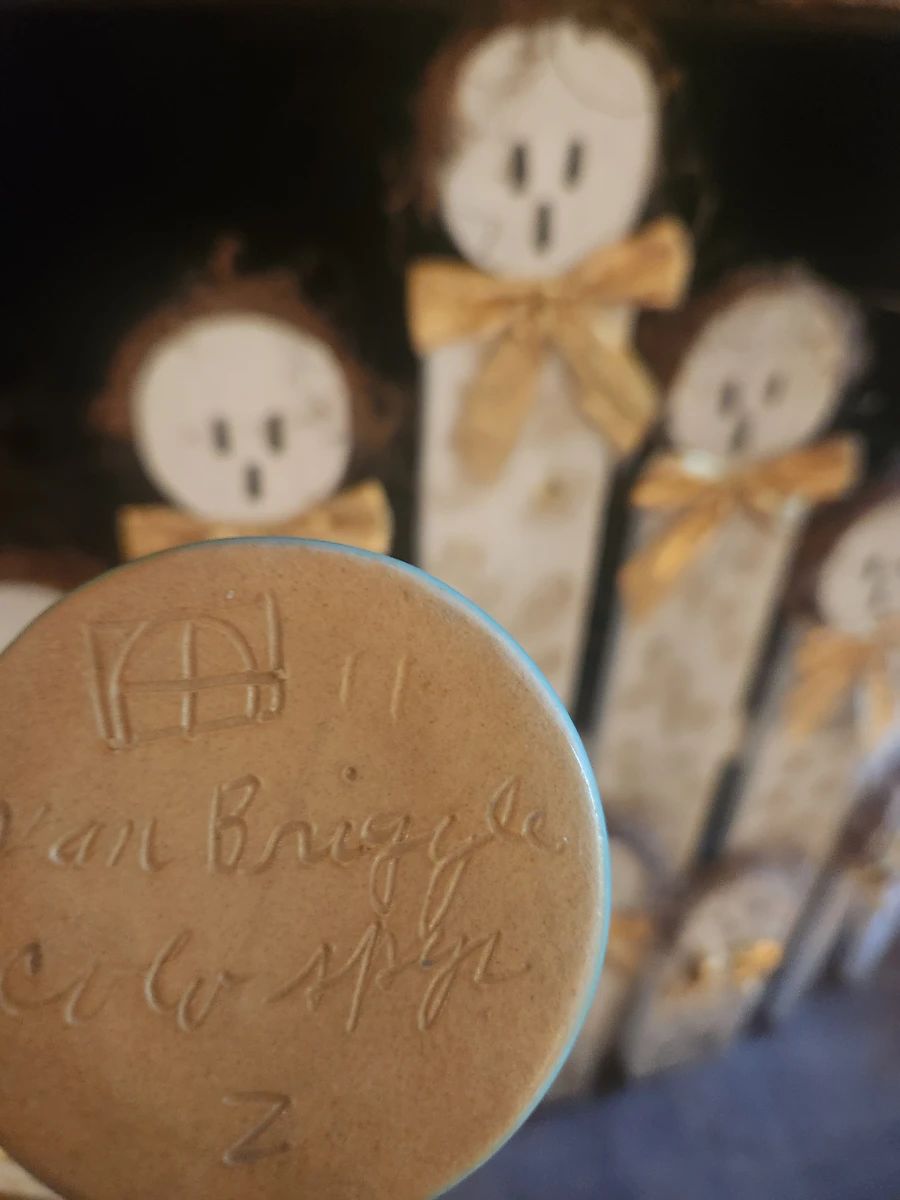 Aerl Estate Sale