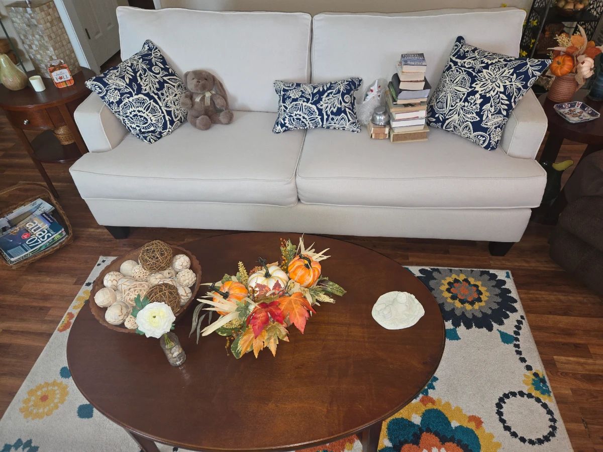 Nice Woodlands Estate Sale
