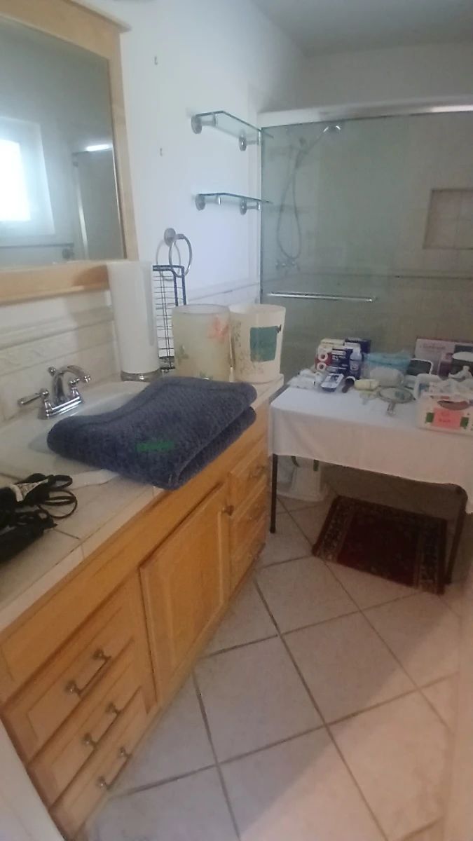Bathroom Supplies & Health Items Lot
