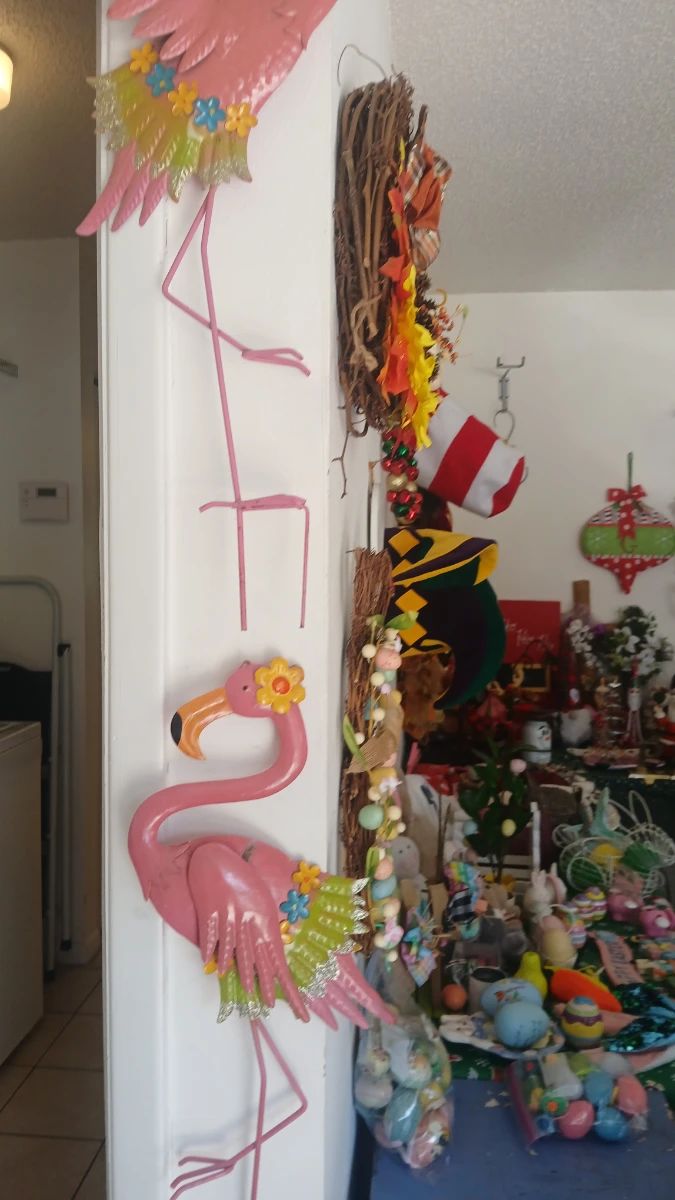 Holidays & Seasonal Decor Lot