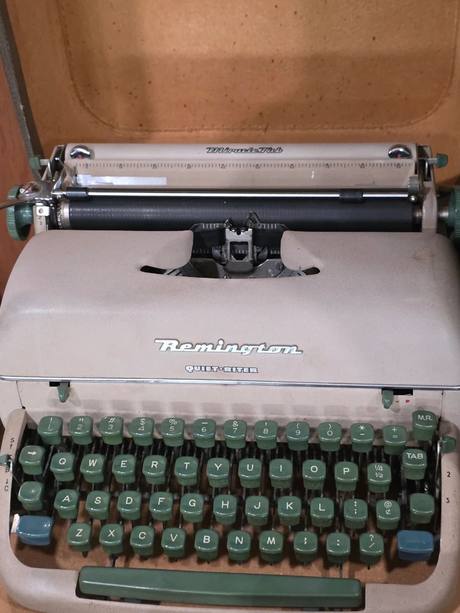 Estate Sale of Historic 1958 Heintzelman Home with Vintage Vibe in Rose Isle