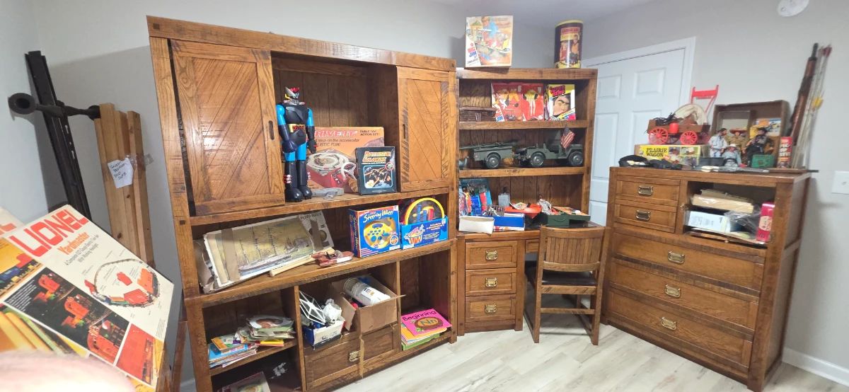 Beautiful Beginnings Estate Sales is in Sugar Hill!  Old Toys, Wurlitzer, House is PACKED!