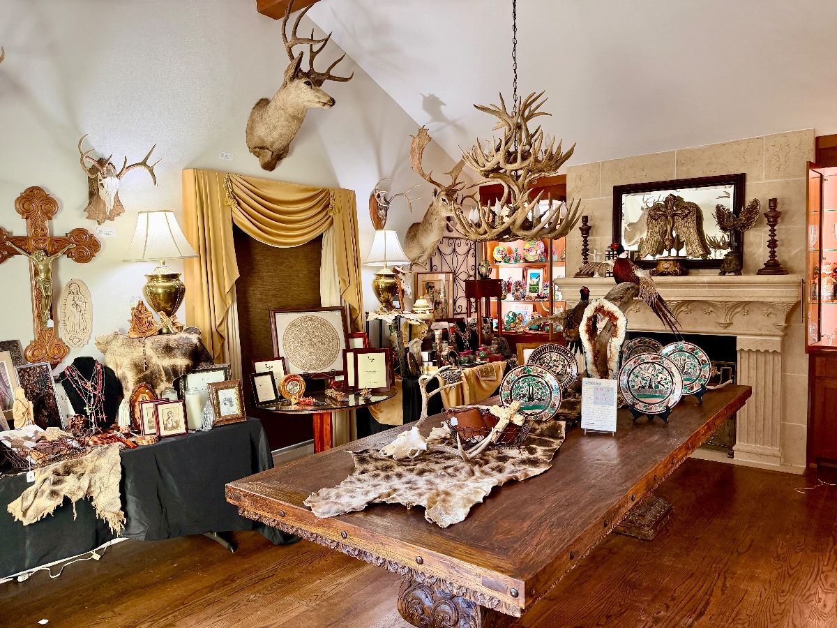 3700SQFT RIDGMAR RANCH TAXIDERMY SAFARI MEN'S HUNTING BOUTIQUE, WOMEN'S, KITCHEN, CHRISTMAS, PATIO