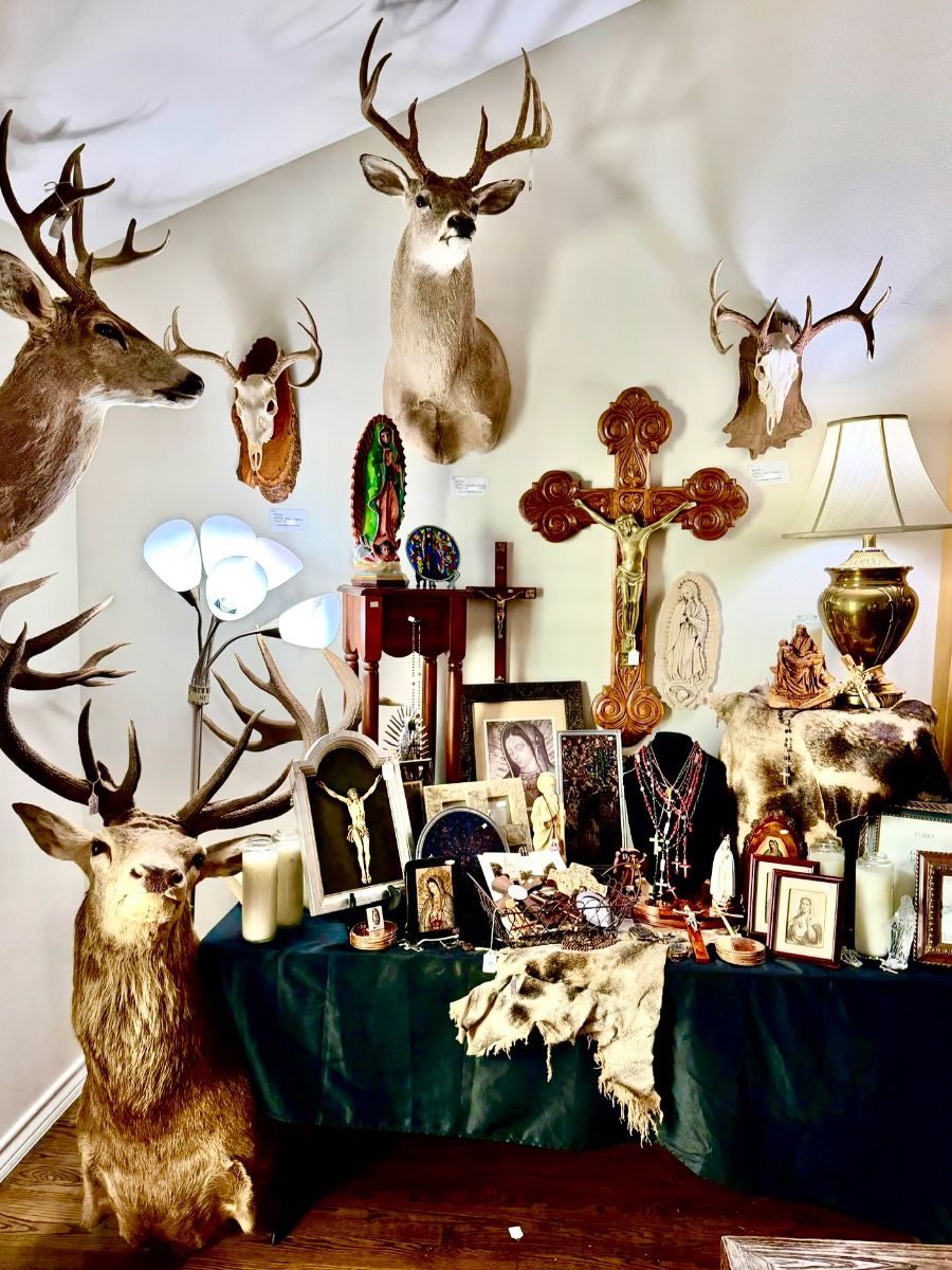 3700SQFT RIDGMAR RANCH TAXIDERMY SAFARI MEN'S HUNTING BOUTIQUE, WOMEN'S, KITCHEN, CHRISTMAS, PATIO