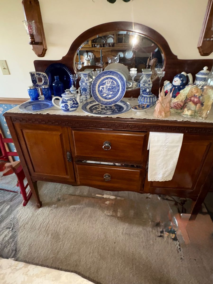 Sweet Tea Antiques & Estate Sales 3 Day Sale