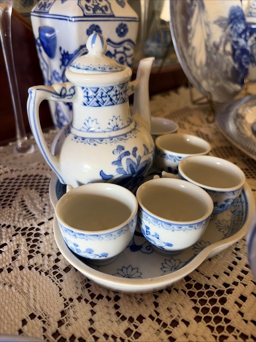 Sweet Tea Antiques & Estate Sales 3 Day Sale