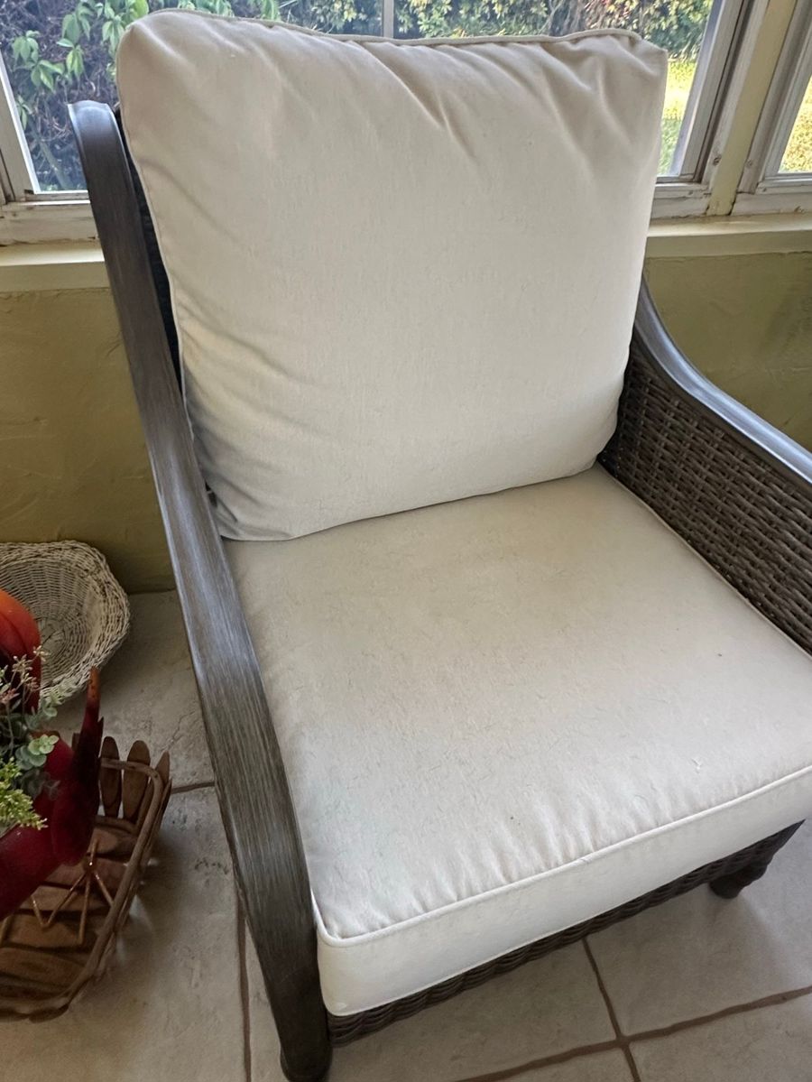 Wicker Armchair with Cushions