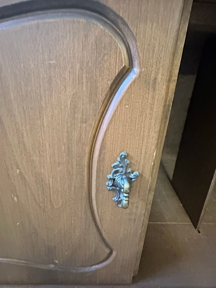 Vintage Ornate Drawer Pull with Gargoyle Design