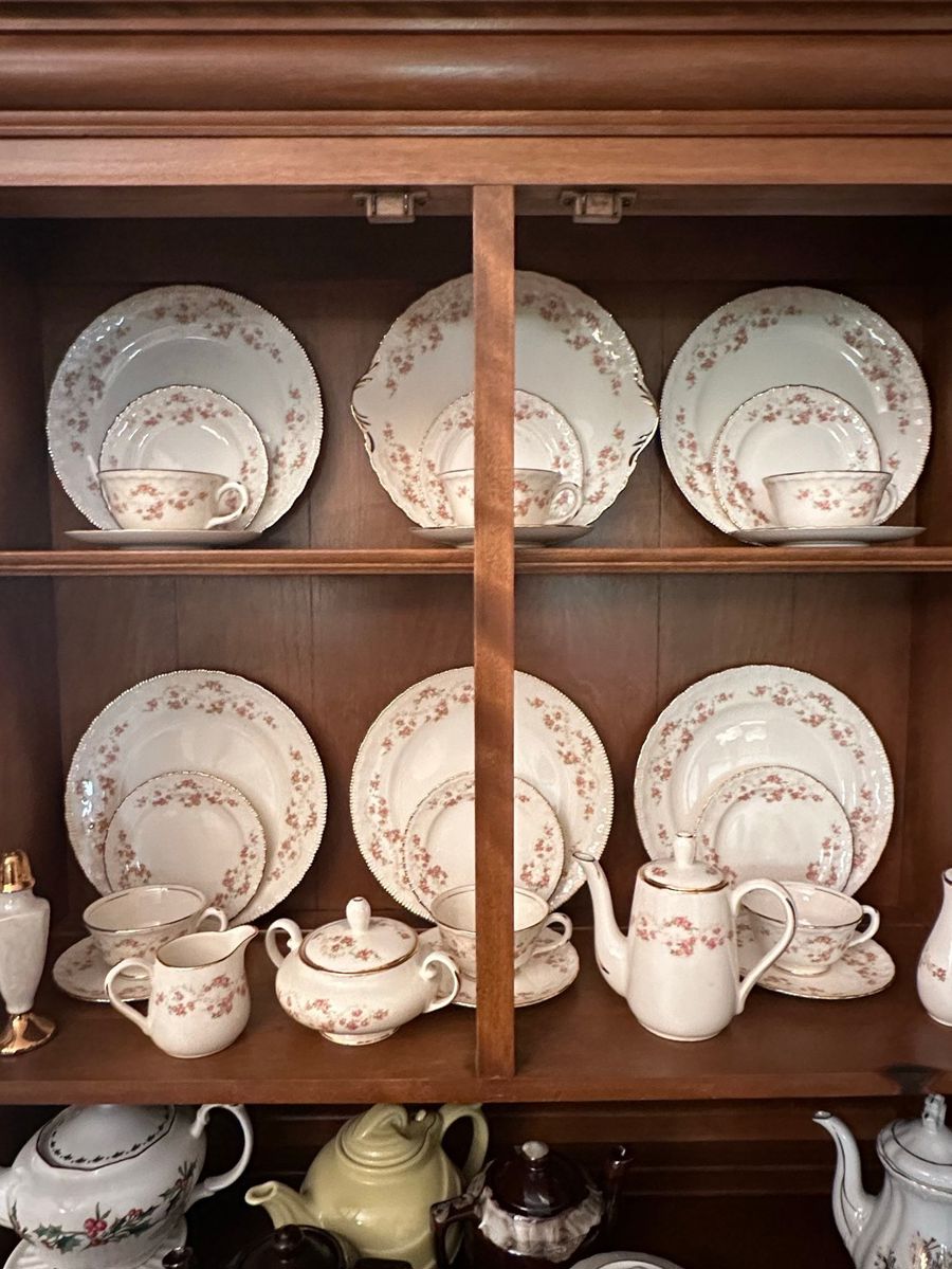 Victorian Rose Bone China Tea Set Service