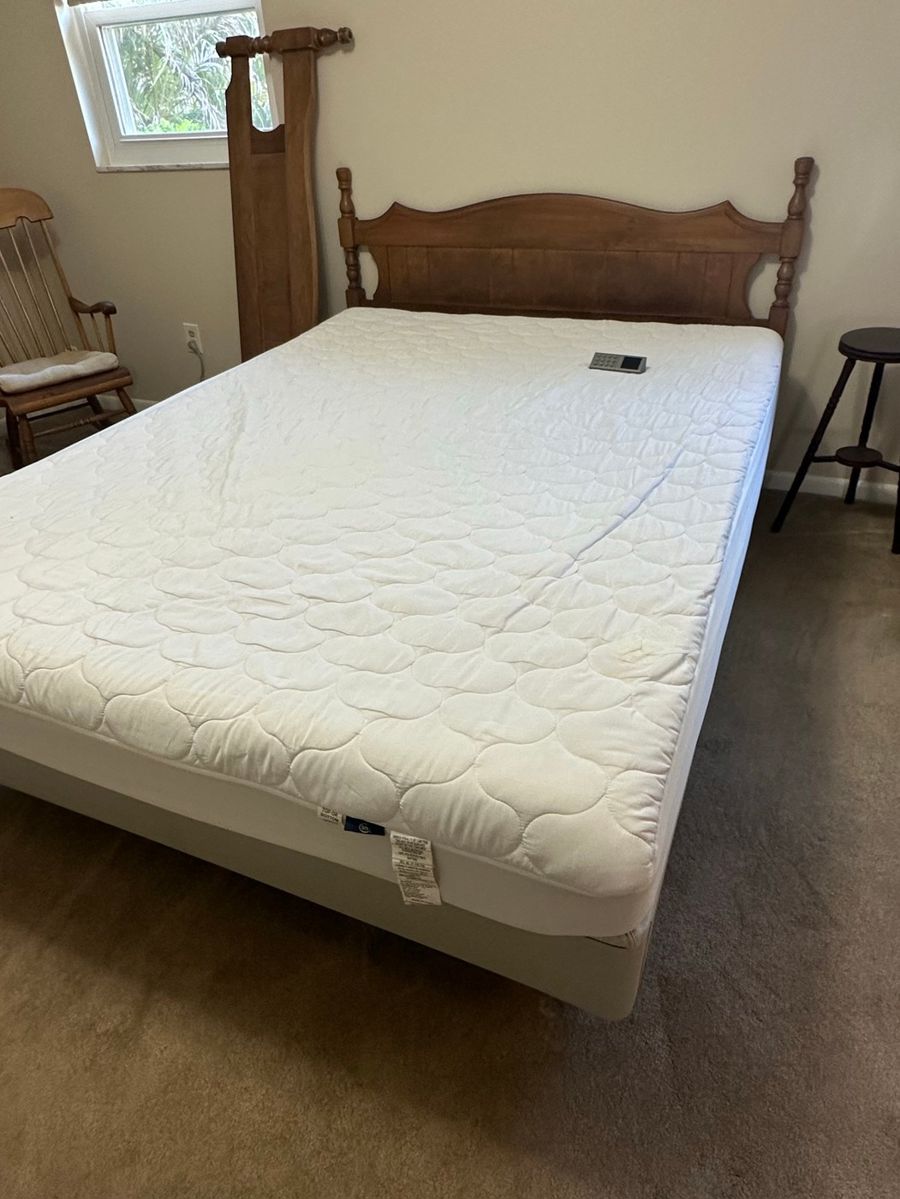 Serta Queen Mattress Pad