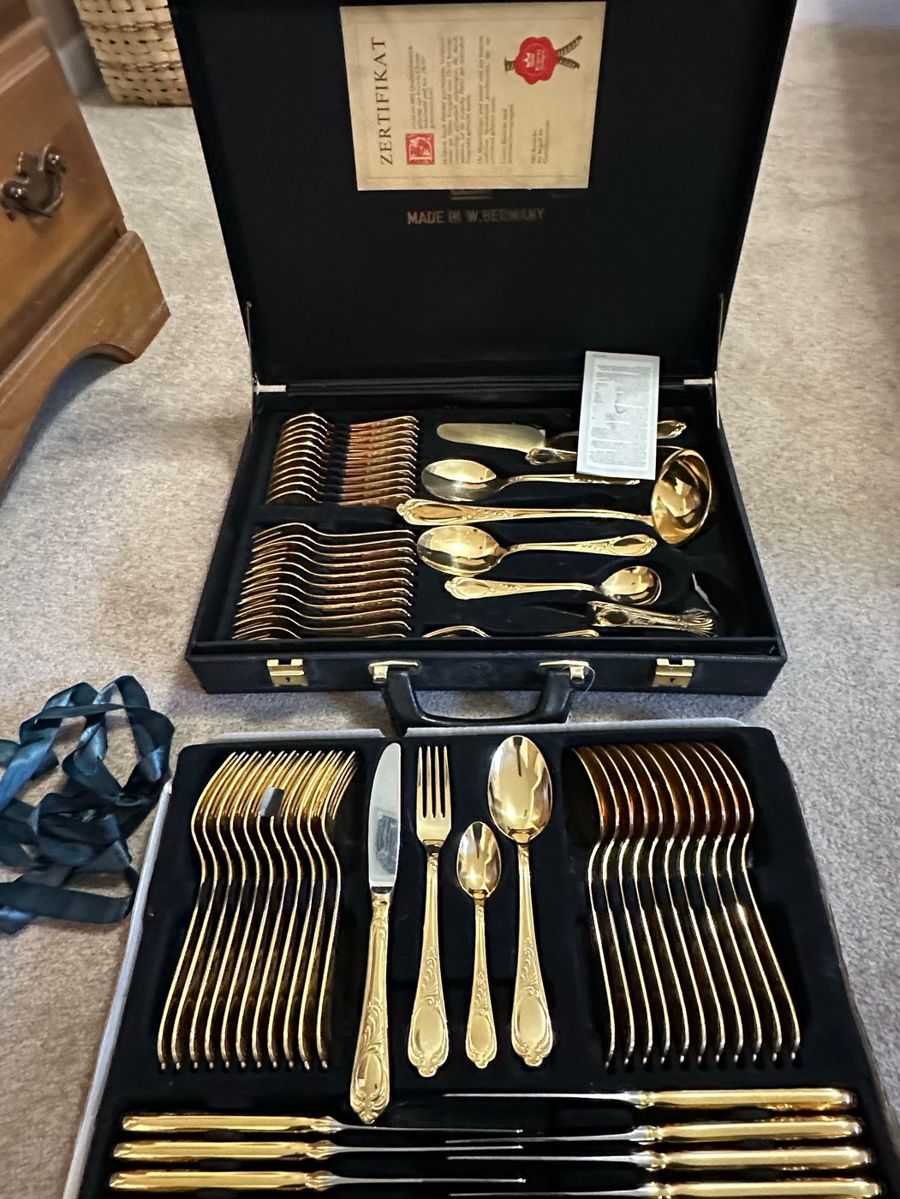 Luxury Gold-Tone Flatware Assortment for 12 in Presentation Case