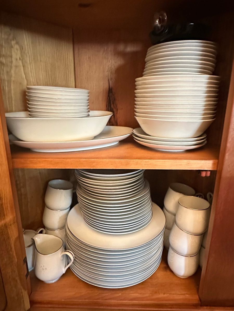 White Stoneware Dinnerware Collection with Gold Rim