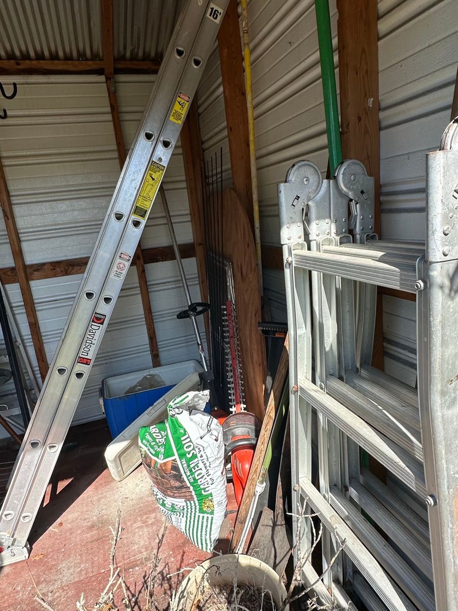 Outdoor & Garden Tool Assortment