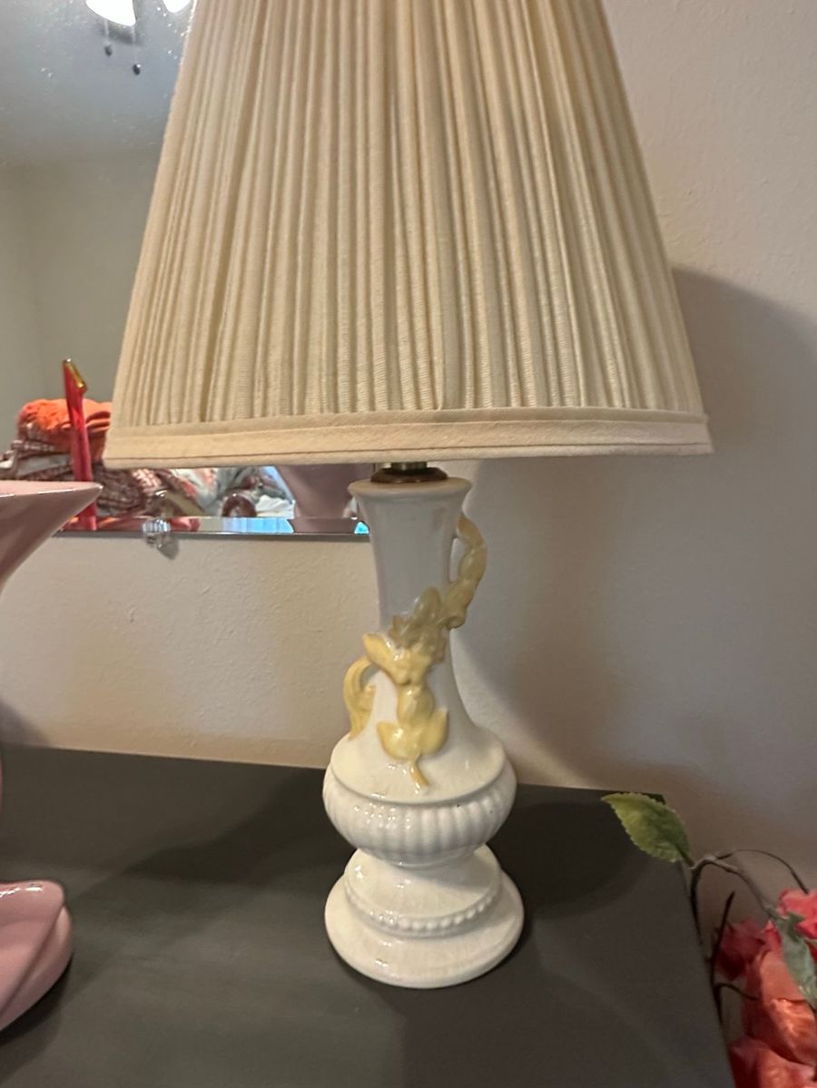 Retro White Ceramic Table Lamp with Yellow Floral Accents