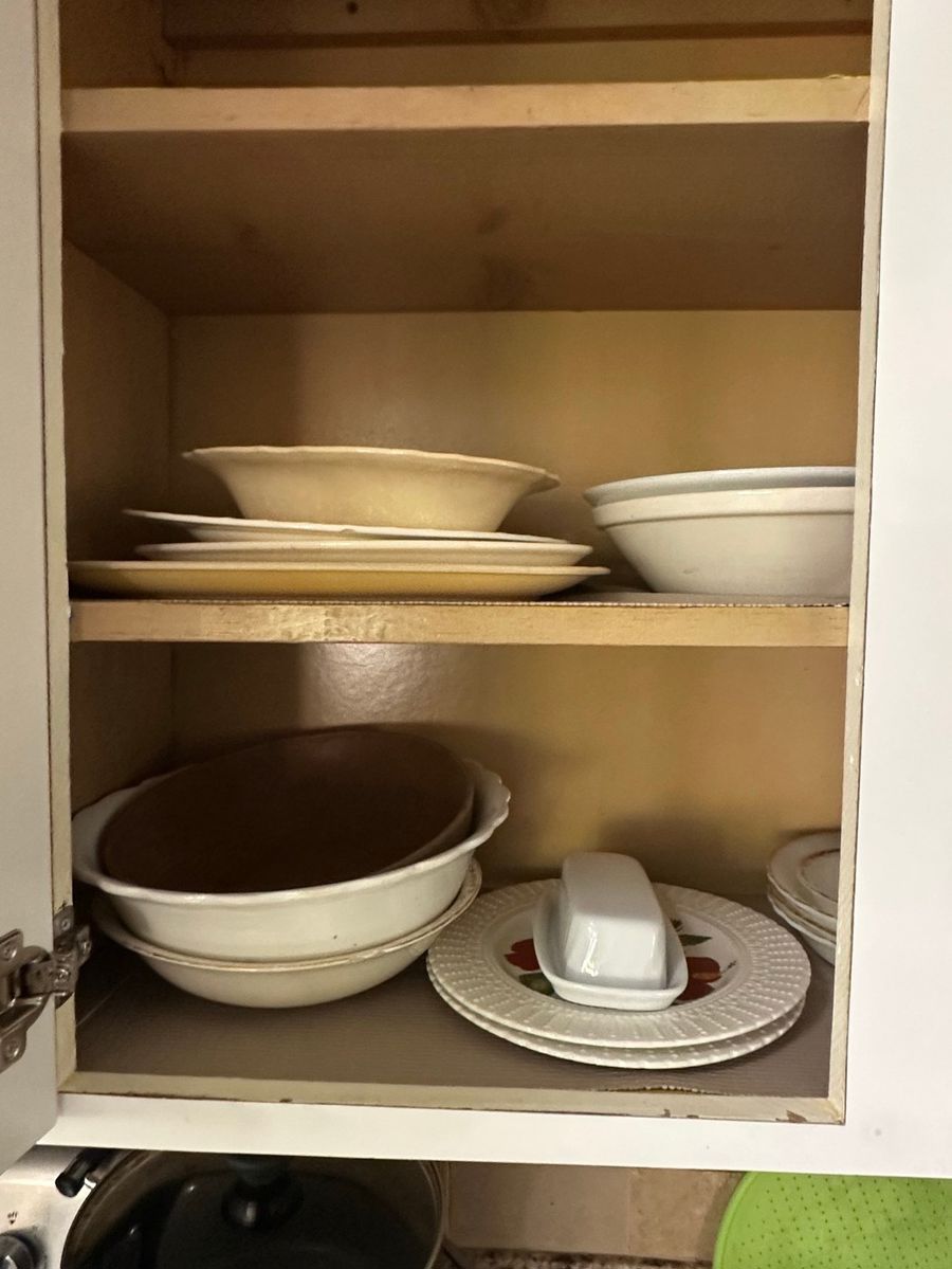 Kitchen Crockery Assortment