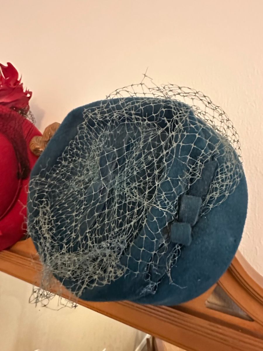 Teal Felt Fascinator Hat with Veil