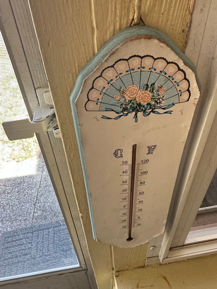 Decorative Fan Floral Bouquet Vintage Thermometer