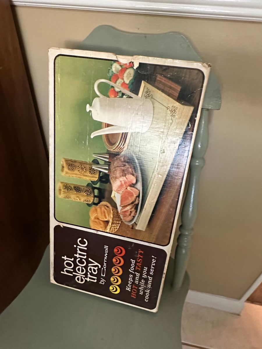 Cornwall Electric Hot Tray