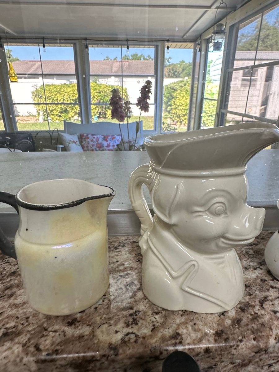 Figural Pig Pitcher and Small Pitcher Set