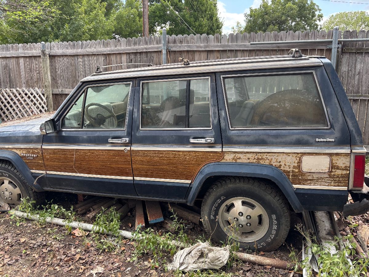 Arlington Estate Sale