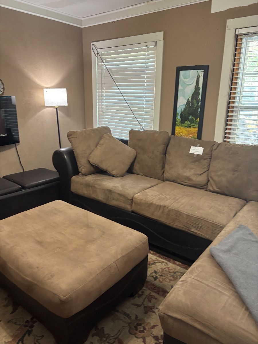 Arlington Estate Sale