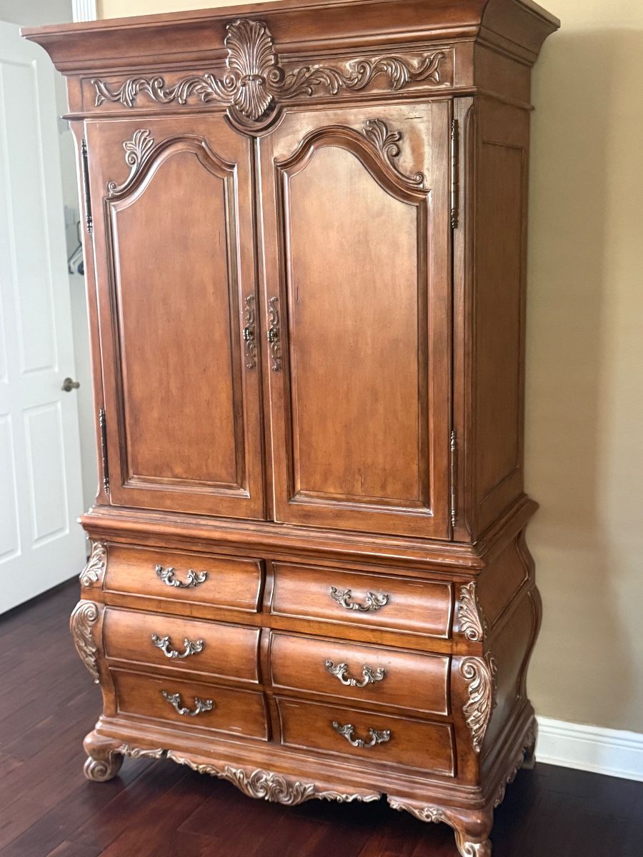 CANT TAKE IT WITH YOU - ESTATE SALE at estate sale in Punta Gorda, FL