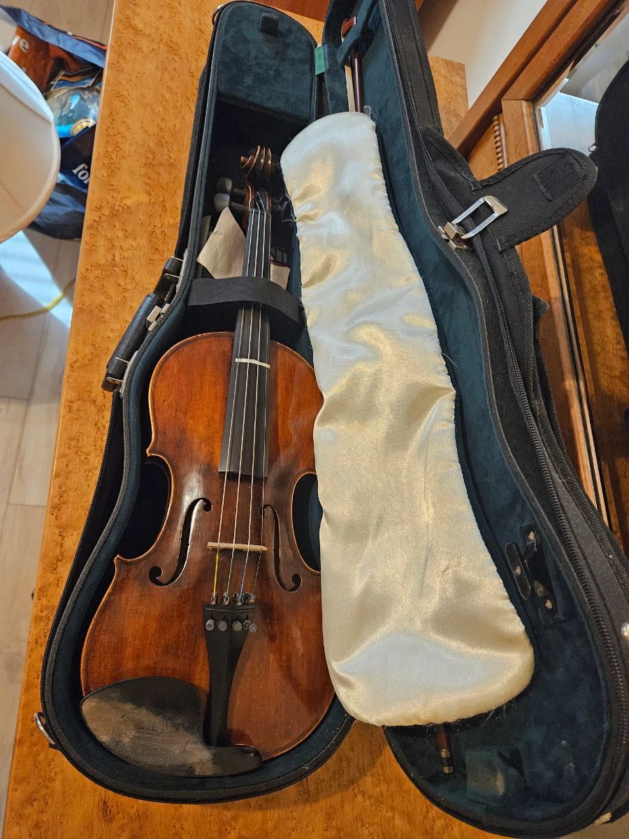 3 DAY SALE - VILLAGE OF FENNEY