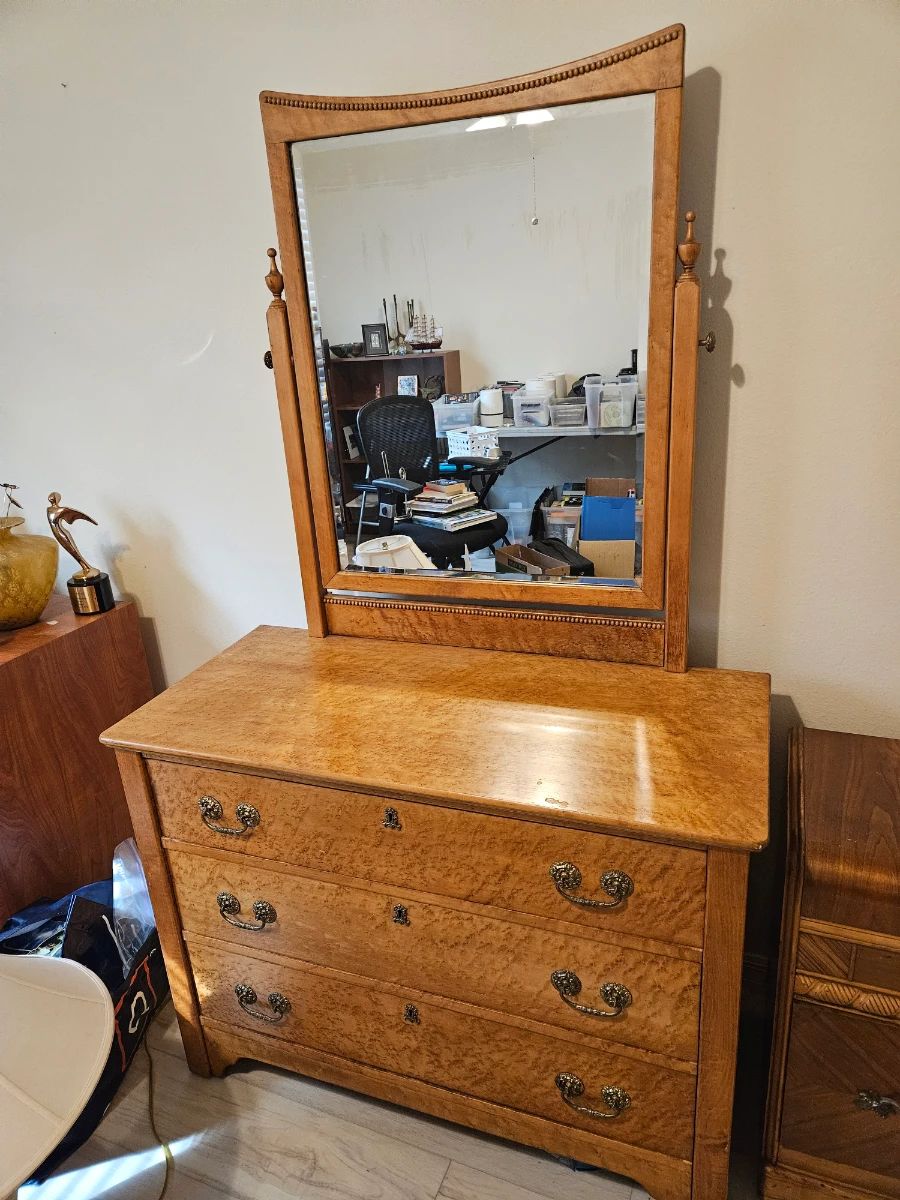 3 DAY SALE - VILLAGE OF FENNEY