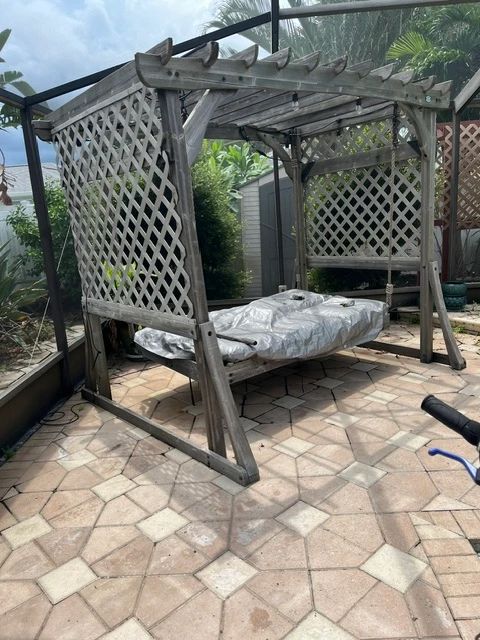 SEMINOLE ESTATE SALE!