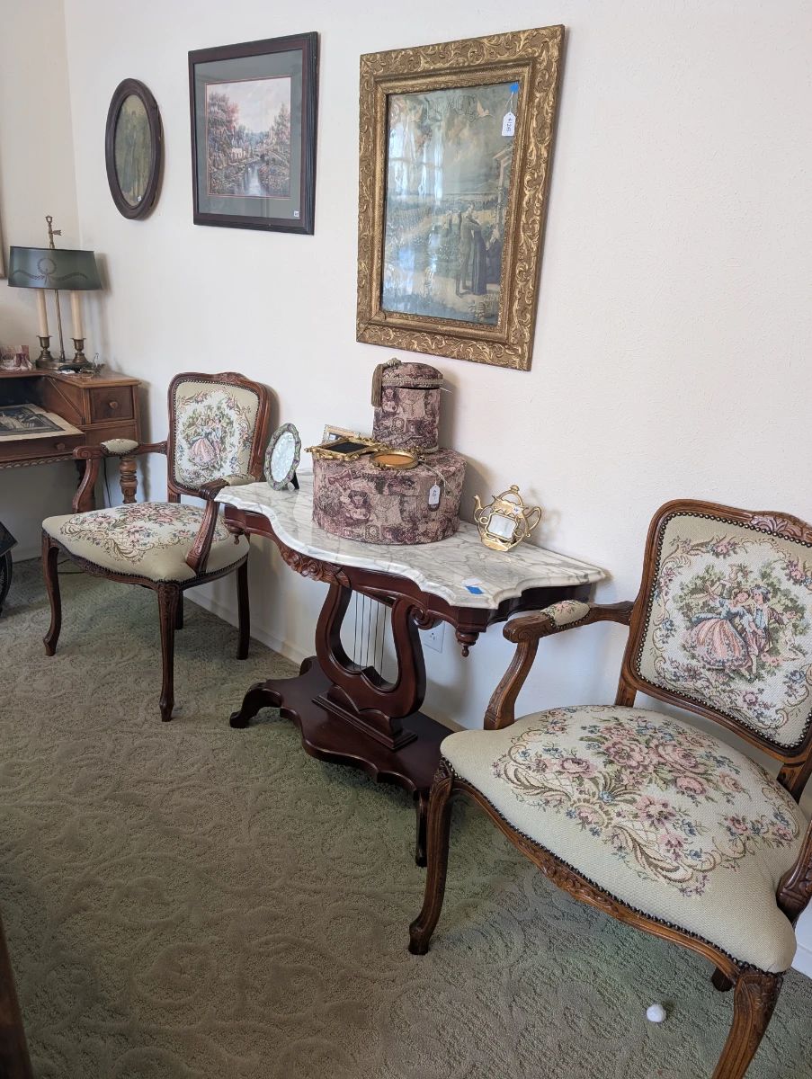 ABOUT THE HOUSE in Northwest Dallas