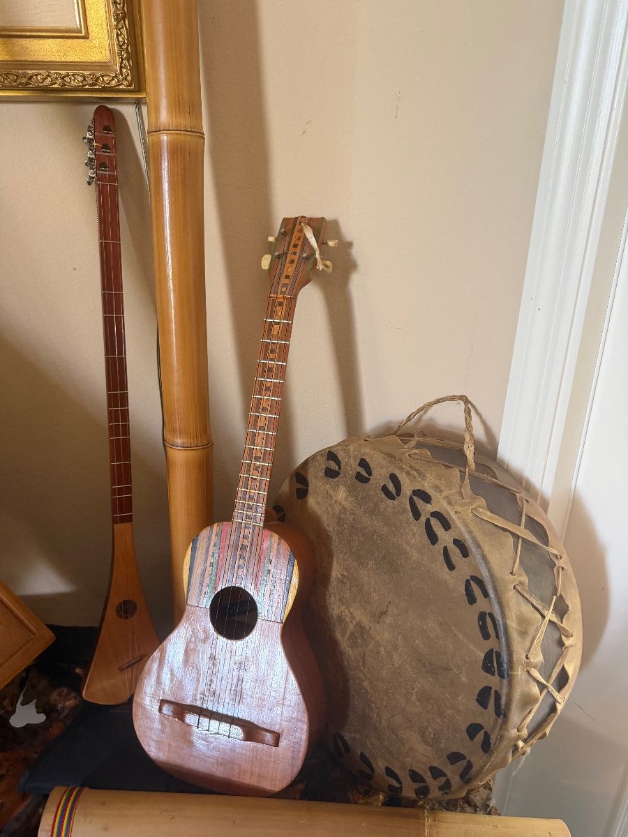 Fabulous Tarpon Springs world traveler hoarder sale!