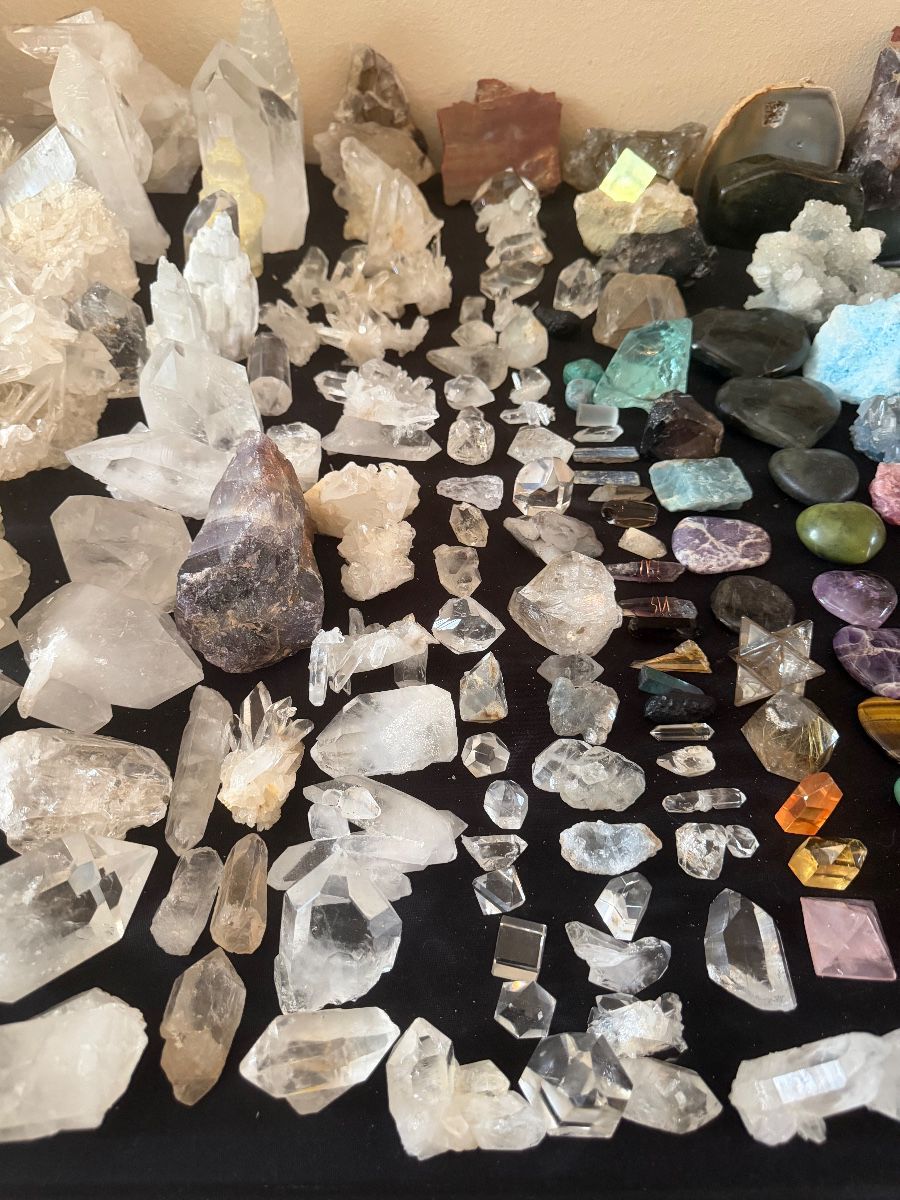 Fabulous Tarpon Springs world traveler hoarder sale!