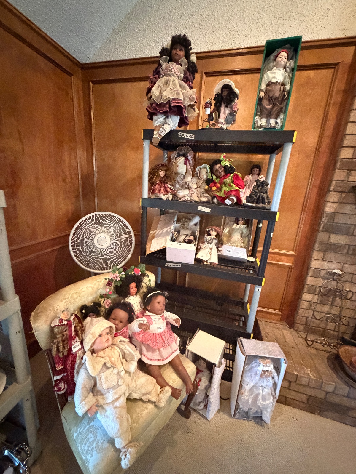 Close out Estate Sale: One Day Only in Arlington!