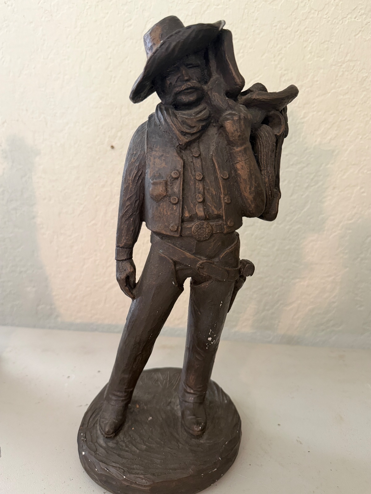East Fort Worth Sale Loaded with Fun Collectibles and Vintage Items!