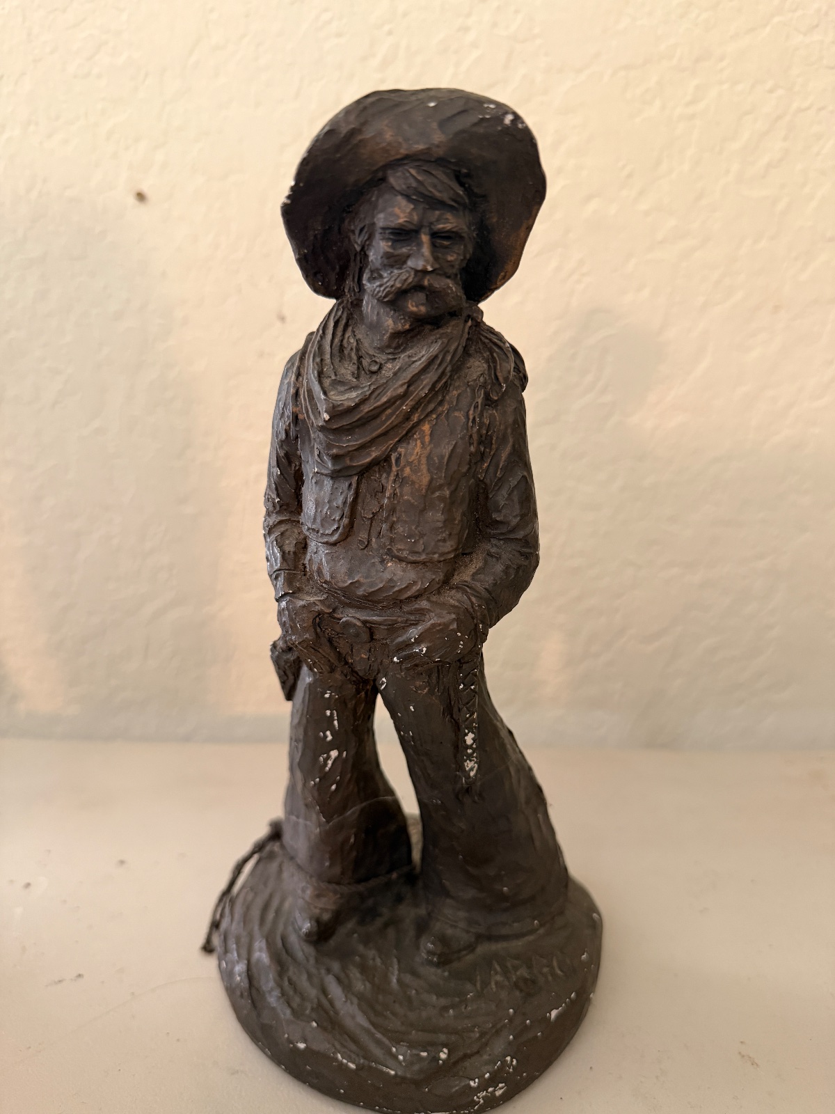 East Fort Worth Sale Loaded with Fun Collectibles and Vintage Items!